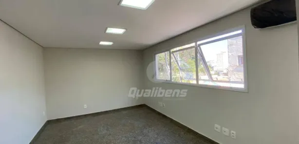 Prédio Inteiro para alugar, 174m² no Jardim Pilar, Mauá