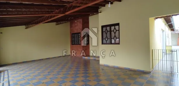 Casa com 3 Quartos para alugar, 220m² no Jardim Flórida, Jacareí