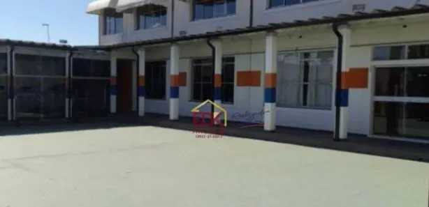 Galpão / Depósito / Armazém à venda, 700m² no Centro, Pindamonhangaba