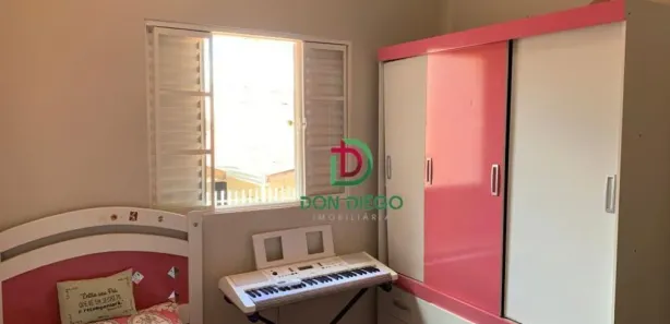 Casa com 3 Quartos à venda, 125m² no Vera Cruz, Londrina
