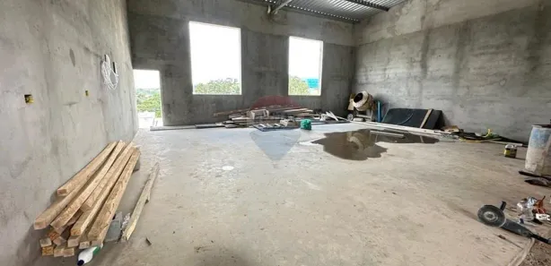 Galpão / Depósito / Armazém à venda, 350m² no Jardim Verona, Itatiba
