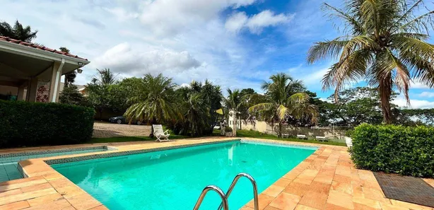 Fazenda / Sítio / Chácara com 6 Quartos para venda ou aluguel, 312m² no Residencial Praia dos Namorados, Americana