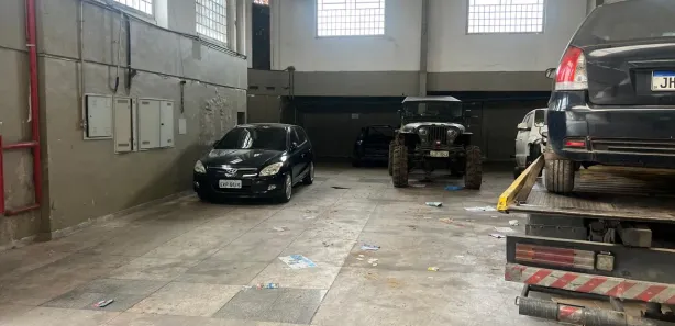 Galpão / Depósito / Armazém com 1 Quarto para alugar, 1396m² no Jardim Flórida, Barueri