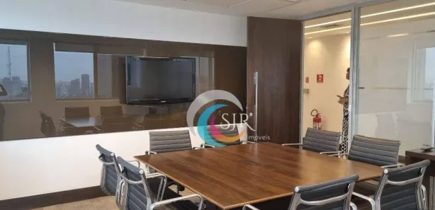 Conjunto Comercial / Sala para alugar, 136m² no Itaim Bibi, São Paulo