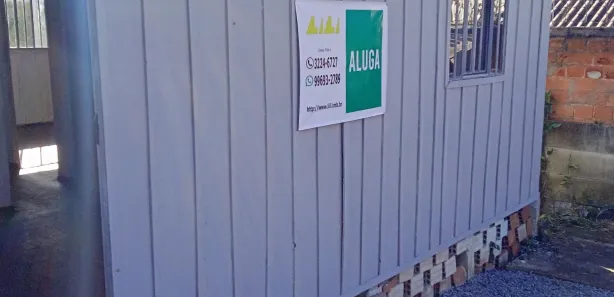 Casa com 2 Quartos para alugar, 20m² no Guarani, Colombo