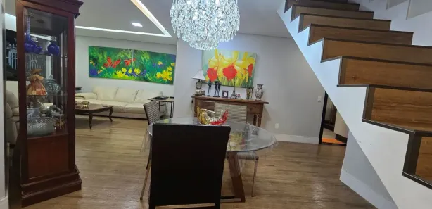 Casa com 4 Quartos à venda, 300m² no Guará I, Brasília
