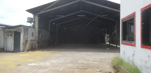 Galpão / Depósito / Armazém para venda ou aluguel, 3600m² no Pólo Industrial de Camaçari, Camaçari