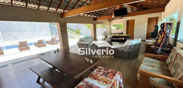 Sobrado com 3 Quartos à venda, 630m² no Canto das Águas, Igaratá