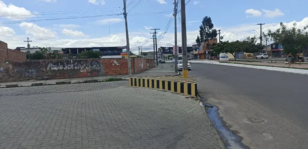 Terreno / Lote Comercial para alugar, 500m² no Parque Ipê, Feira de Santana
