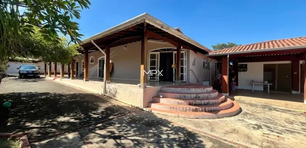 Fazenda / Sítio / Chácara com 3 Quartos à venda, 353m² no Chácaras Veneza, Piracicaba