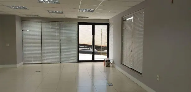 Conjunto Comercial / Sala para alugar, 80m² no Jardim Haruji, Jaguariúna
