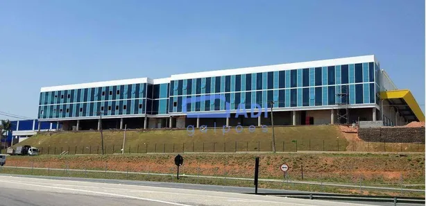 Galpão / Depósito / Armazém para alugar, 10500m² no Chácara do Pinhal, Cabreúva