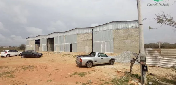 Galpão / Depósito / Armazém para alugar, 1000m² no Jardim Esperança, Cabo Frio