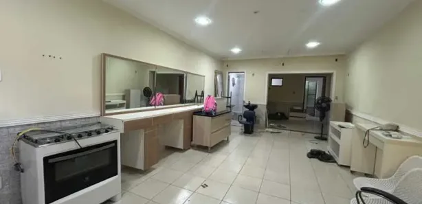 Loja / Salão / Ponto Comercial à venda, 65m² no Centro, Nilópolis
