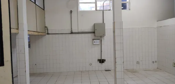 Galpão / Depósito / Armazém para alugar, 180m² no Parque Rincão, Cotia
