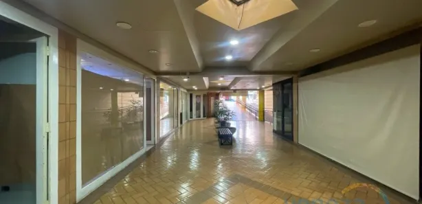 Galpão / Depósito / Armazém para alugar, 16m² no Centro, Londrina