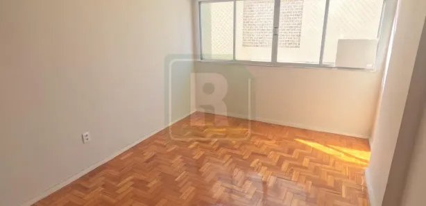 Apartamento com 2 Quartos para alugar, 70m² no Centro, Niterói