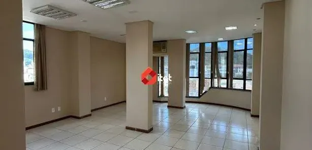 Conjunto Comercial / Sala para alugar, 77m² no Centro, Jaraguá do Sul