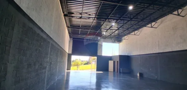 Galpão / Depósito / Armazém para alugar, 205m² no Condomínio Villa Verde Bragança, Bragança Paulista