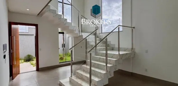Sobrado com 4 Quartos à venda, 249m² no Setor Cristina II, Trindade