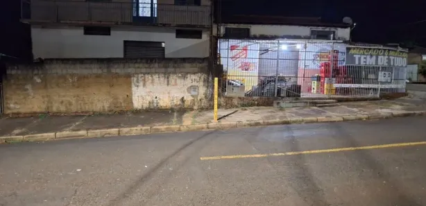 Prédio Inteiro para venda ou aluguel, 266m² no Jardim Eliana, Araraquara