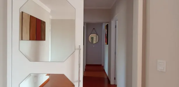 Apartamento com 3 Quartos para alugar, 77m² no Cristo Rei, Curitiba