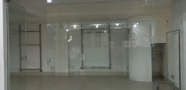 Loja / Salão / Ponto Comercial à venda, 78m² no Comercial, Resende