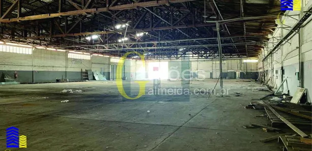 Galpão / Depósito / Armazém para alugar, 2500m² no Presidente Altino, Osasco