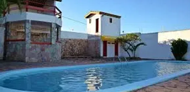 Hotel / Motel / Pousada com 40 Quartos para alugar, 2000m² no Arembepe (Abrantes), Camaçari