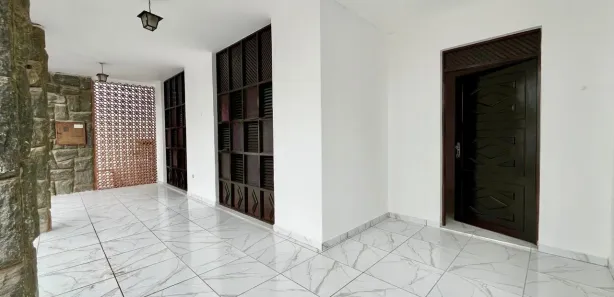 Casa com 5 Quartos para alugar, 308m² no Estados, João Pessoa