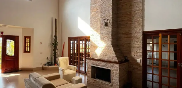 Fazenda / Sítio / Chácara com 4 Quartos à venda, 412m² no Jundiaizinho (Terra Preta), Mairiporã