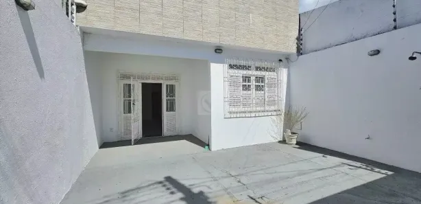 Casa com 4 Quartos à venda, 180m² no Ponto Novo, Aracaju