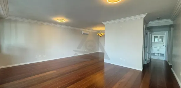 Apartamento com 4 Quartos para venda ou aluguel, 221m² no Cambuí, Campinas