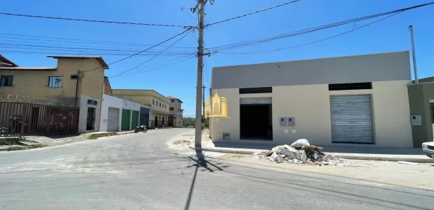 Loja / Salão / Ponto Comercial à venda, 90m² no Novas Esmeraldas, Esmeraldas
