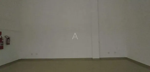 Conjunto Comercial / Sala para alugar, 38m² no Centro, Toledo
