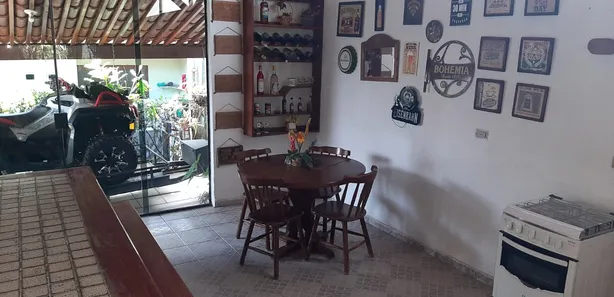 Casa de Condomínio com 4 Quartos à venda, 200m² no Alpes Suiços, Gravatá