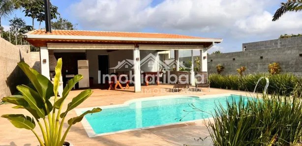 Fazenda / Sítio / Chácara com 3 Quartos à venda, 120m² no Santa Luzia, Bragança Paulista