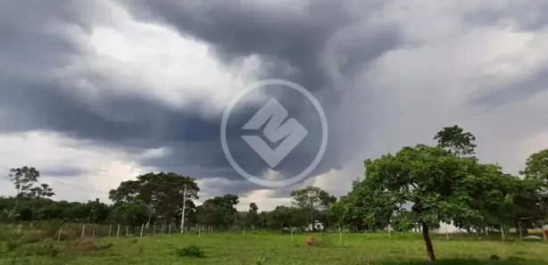 Terreno / Lote / Condomínio à venda, 3000m² no , Hidrolândia
