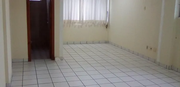 Conjunto Comercial / Sala à venda, 44m² no Marechal Rondon, Canoas