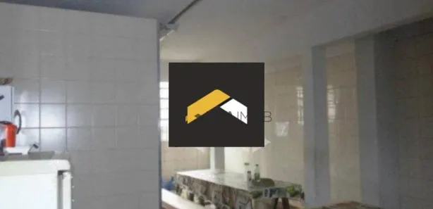 Galpão / Depósito / Armazém para venda ou aluguel, 1250m² no Navegantes, Porto Alegre