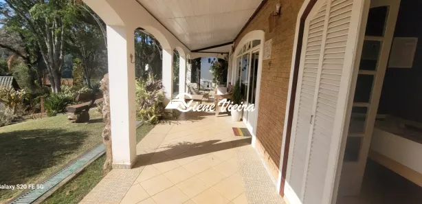 Fazenda / Sítio / Chácara com 4 Quartos à venda, 2650m² no , Igaratá