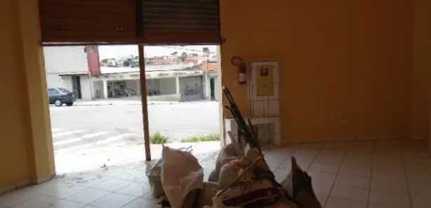 Loja / Salão / Ponto Comercial para alugar, 35m² no Taboão, Diadema