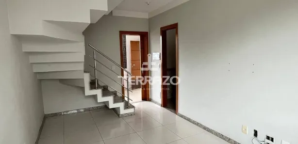 Casa de Condomínio com 3 Quartos à venda, 132m² no Retiro, Volta Redonda