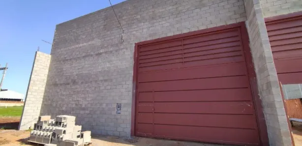 Galpão / Depósito / Armazém para alugar, 750m² no Parque Industrial, Araçatuba