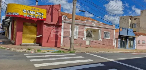Prédio Inteiro com 3 Quartos à venda, 204m² no Núcleo Residencial Silvio Vilari, São Carlos