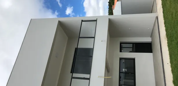 Sobrado com 3 Quartos à venda, 200m² no , Sarapuí