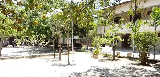 Fazenda / Sítio / Chácara com 8 Quartos para alugar, 600m² no Tapera, Aquiraz