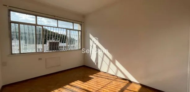 Apartamento com 3 Quartos para alugar, 130m² no Icaraí, Niterói