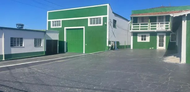 Galpão / Depósito / Armazém à venda, 1033m² no Vila Togni, Poços de Caldas