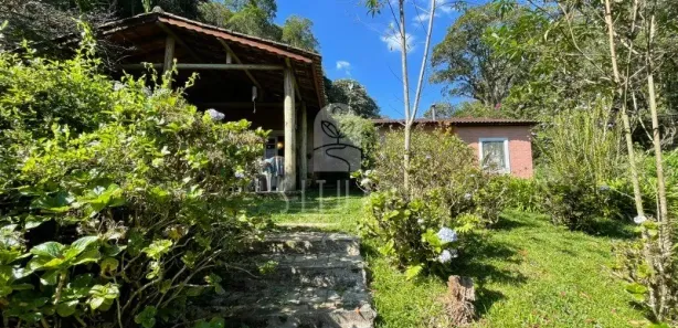 Fazenda / Sítio / Chácara com 9 Quartos à venda, 56000m² no , São Lourenço da Serra